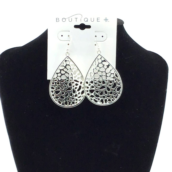 Boutique Jewelry - Filigree Silver Tear Drop Earrings